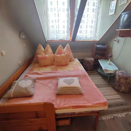 Апартаменты In - Balaton 48112 *